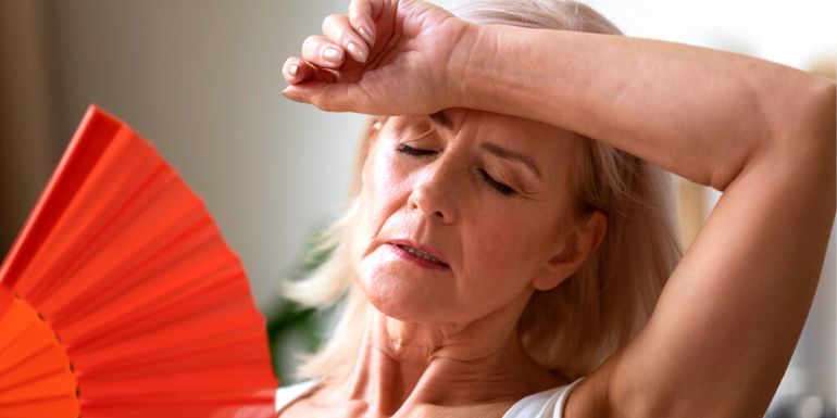 Ménopause, la sophrologie pour atténuer les bouffées de chaleur sophrologie bouffées chaleur ménopause